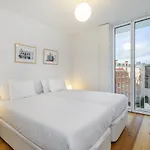 شقة Whome View Penthouse Luxurious Living In With Ac & Elevator *
