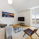 Whome View Penthouse Luxurious Living In With Ac & Elevator * Lisboa