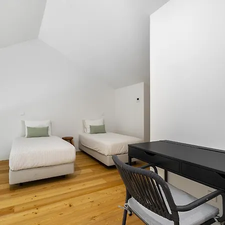 Whome View Penthouse Luxurious Living In With Ac & Elevator Apartment Lisbon