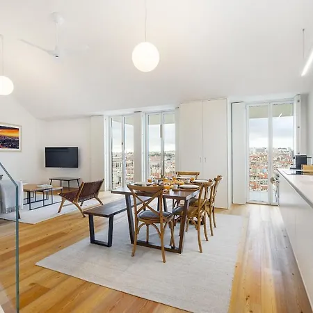 Whome View Penthouse Luxurious Living In With Ac & Elevator Apartment Lisbon